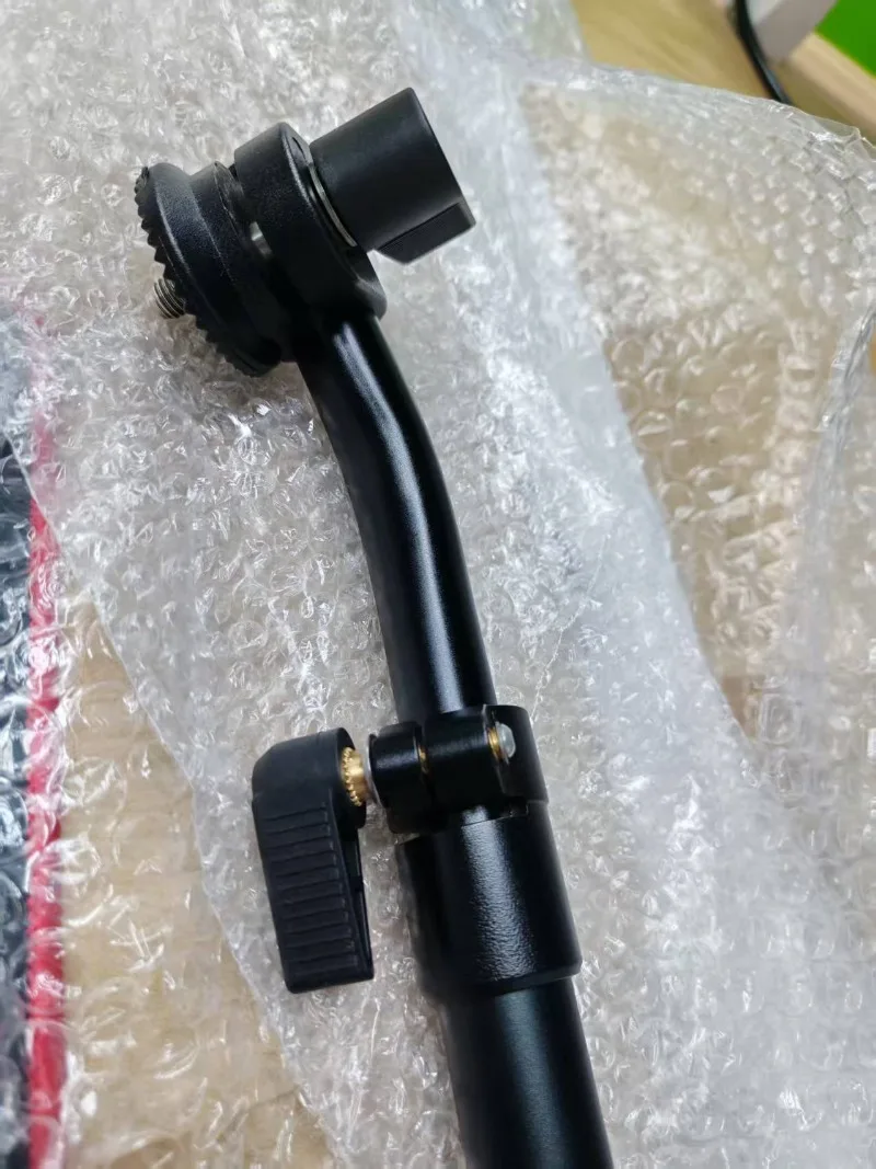 Teleskopischer Pan-Bar-Griffar – Fluid Head Tripod Bewertung und Preis