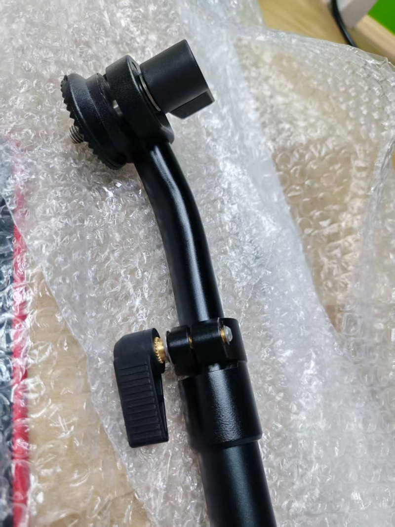 Teleskopischer Pan-Bar-Griffar – Fluid Head Tripod Bewertung und Preis